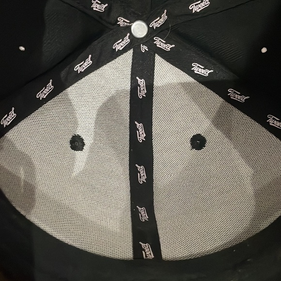 Tweed ball cap - Picture 4 of 4